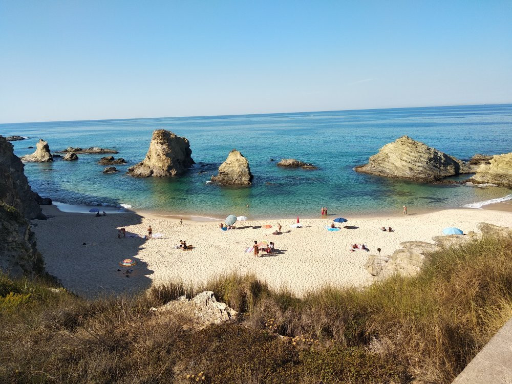 Praia da Samoqueira景点图片