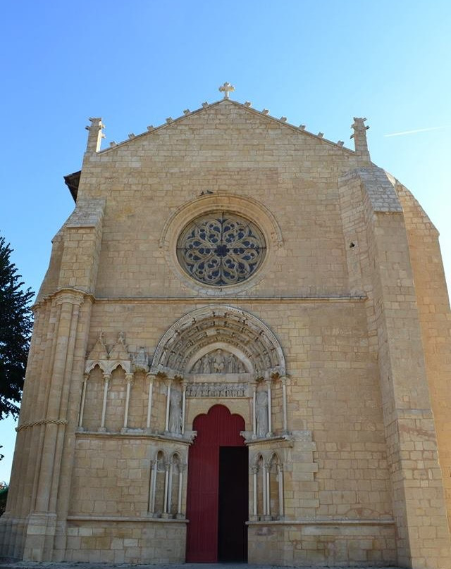 Village de Saint-Macaire景点图片