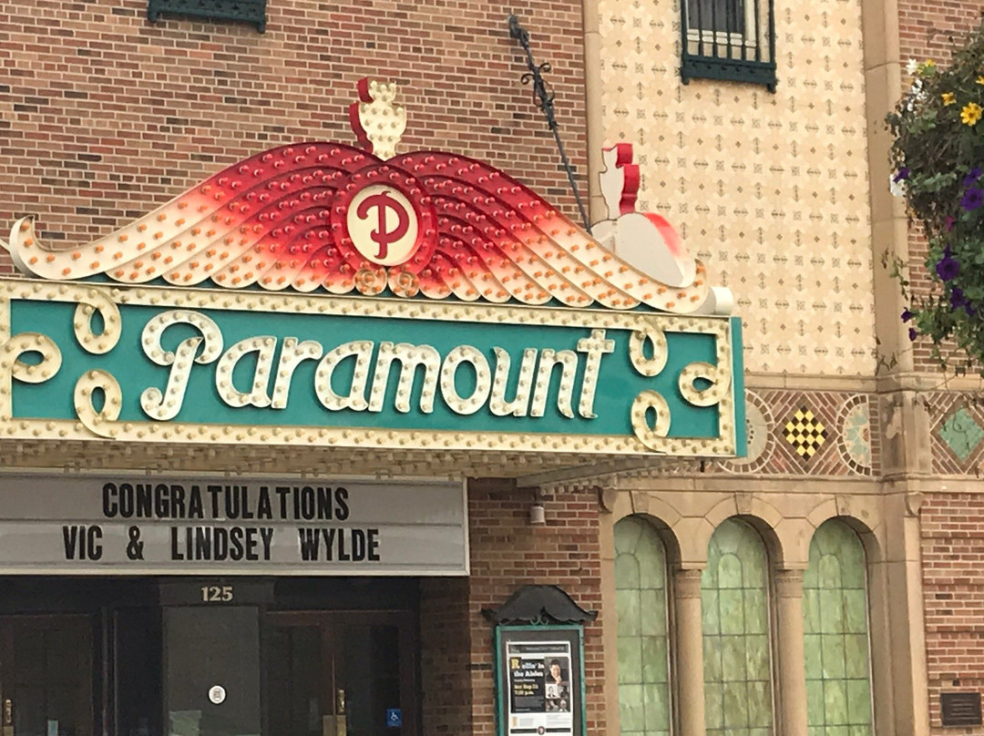 Historic Paramount Theatre景点图片