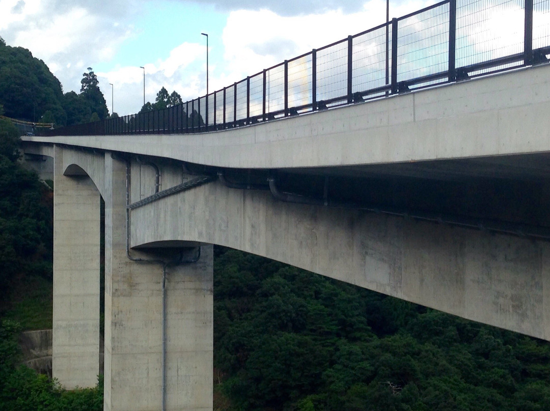 Yunoyama Kamoshika Ohashi Bridge景点图片