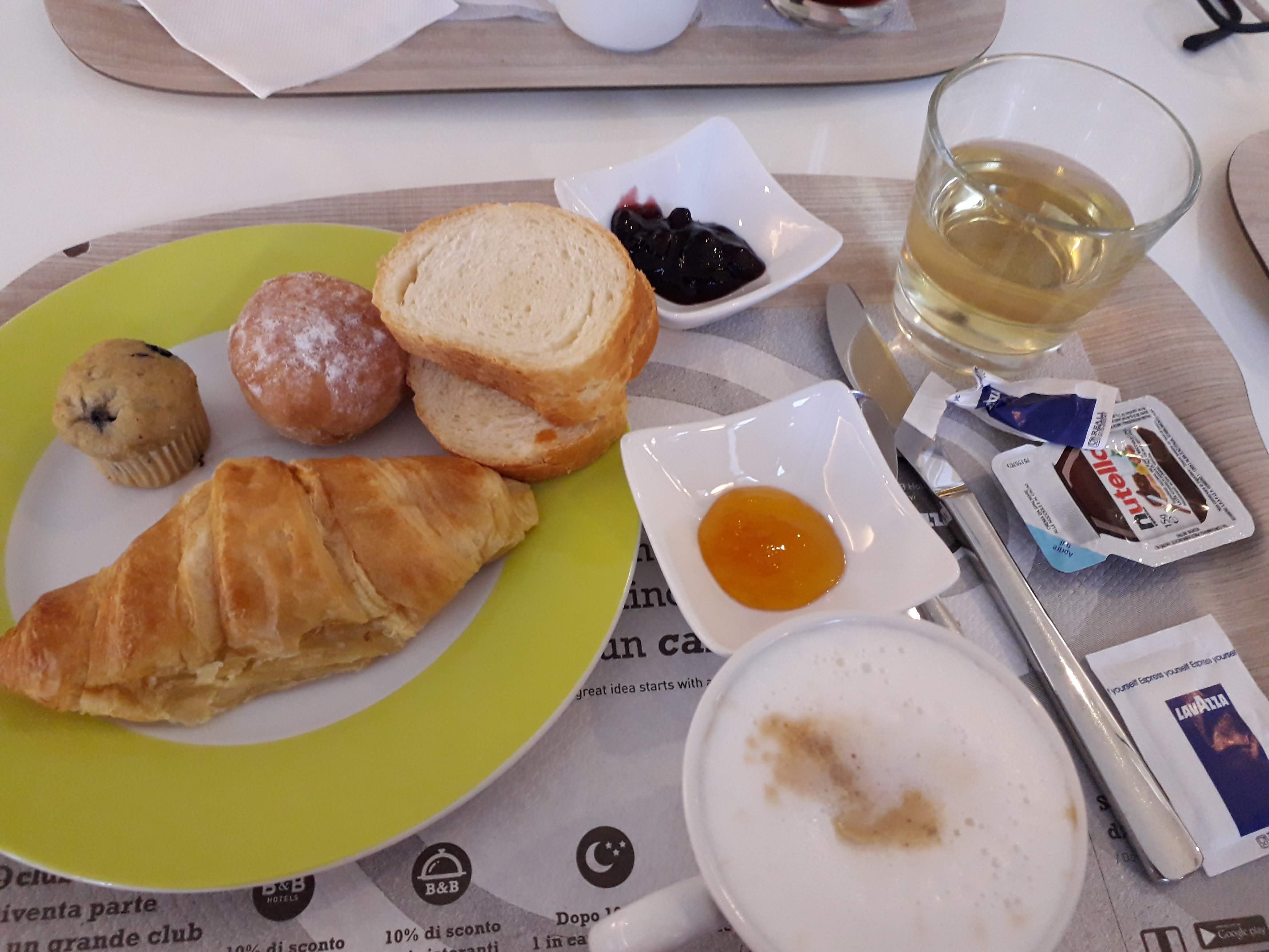 B&B Hotel Mantova-餐饮