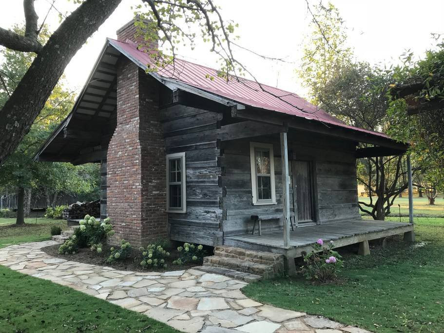 Green Frog Farm Cabins