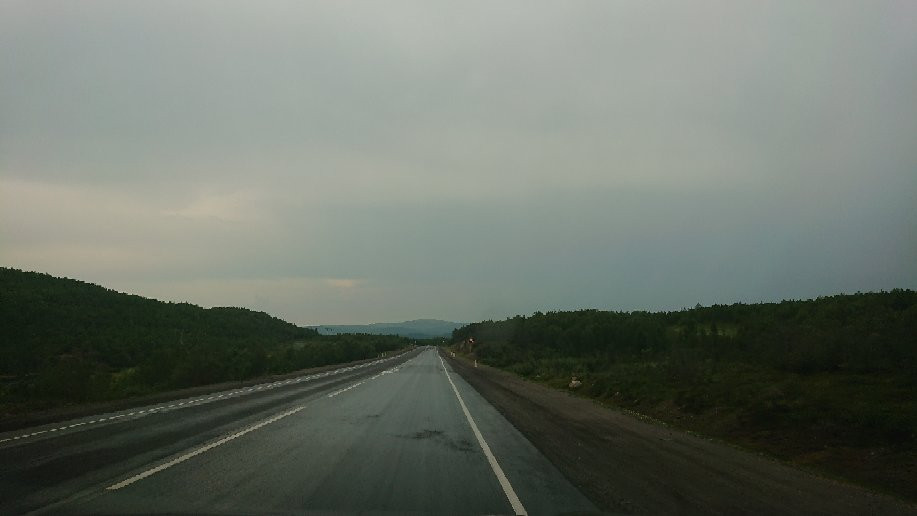 Bridge Over Kola Bay景点图片