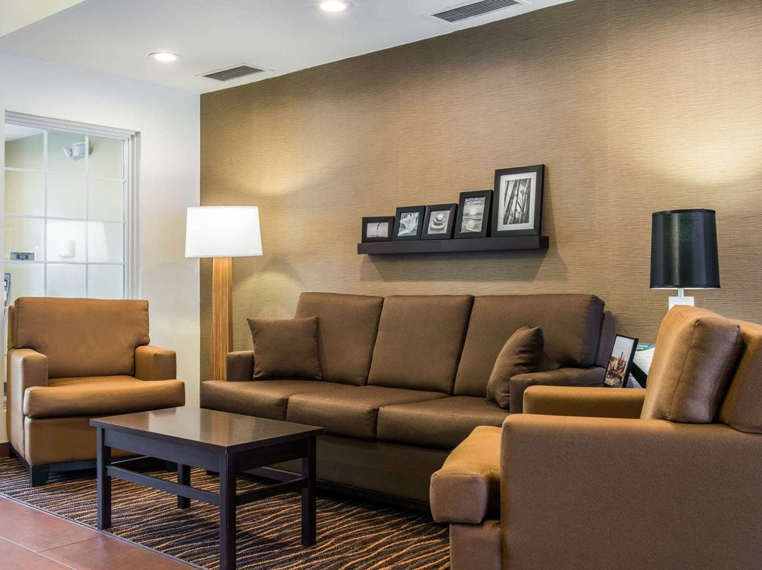 Sleep Inn & Suites主图