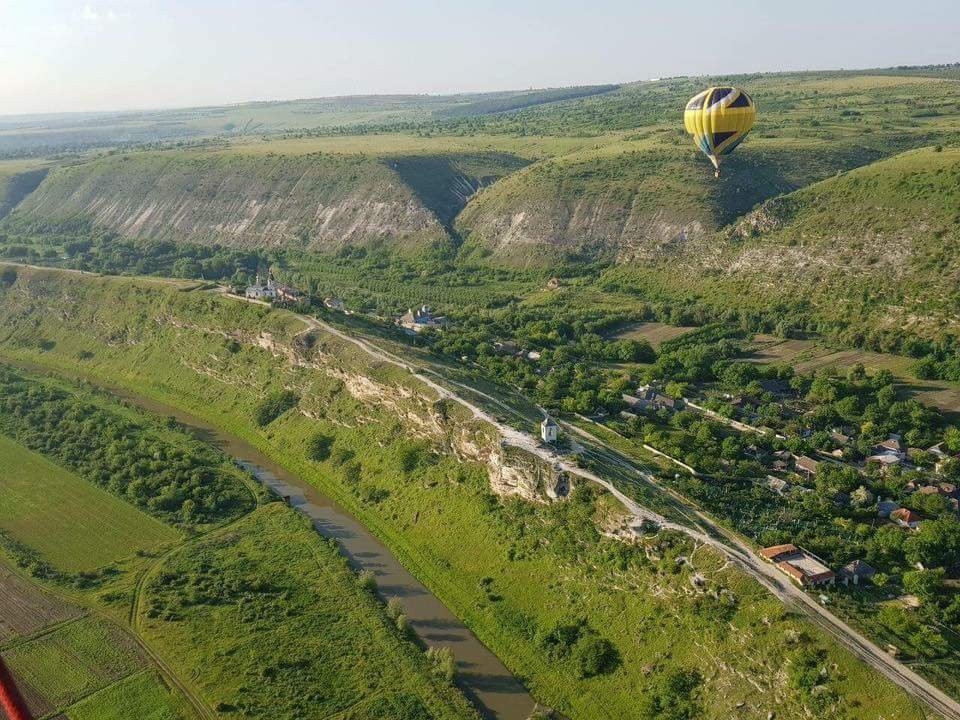 Hot Air Balloon Trip-基希讷乌必去景点