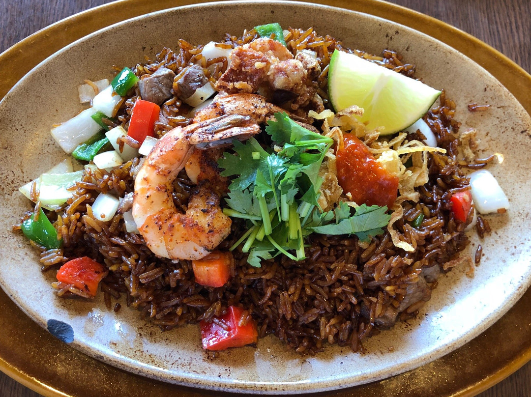 ロイヤルホスト本城店