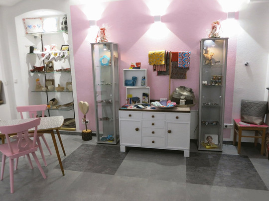 Schneizlreuth旅游景点-Pink Chamaleon