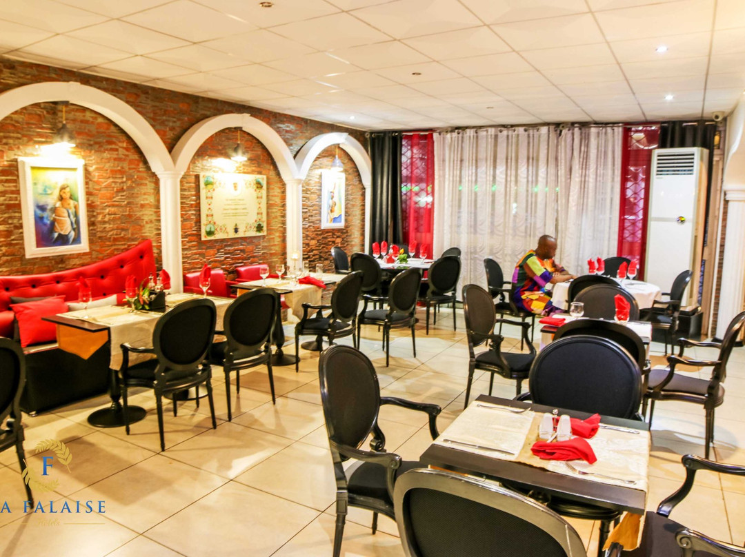 Hotel Residence La Falaise主图