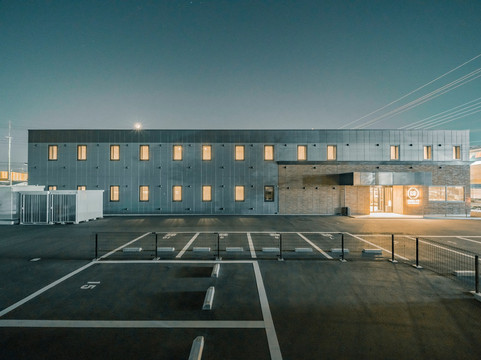 佐野藤冈 R9 酒店主图