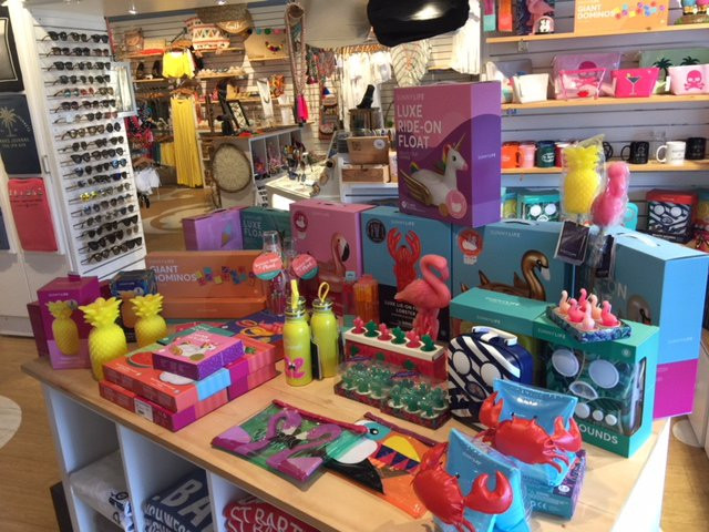 Black Swan Boutique-圣让必去景点