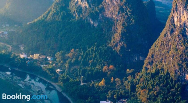 Yangshuo Mountain River Ballad Hotel主图