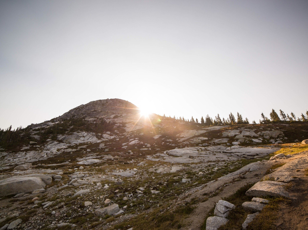 Mt. Waddington's Outdoors-奇利瓦克必去景点