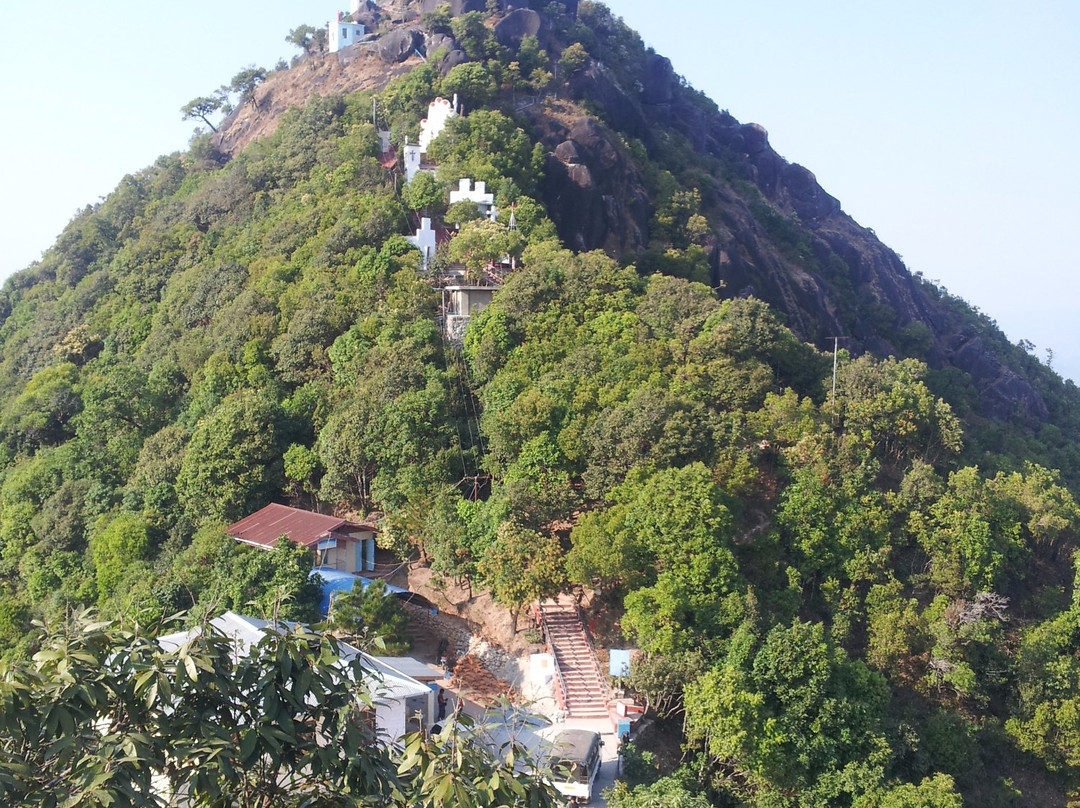 Naw Bu Baw Prayer Mountain-Thandaung Gyi必去景点