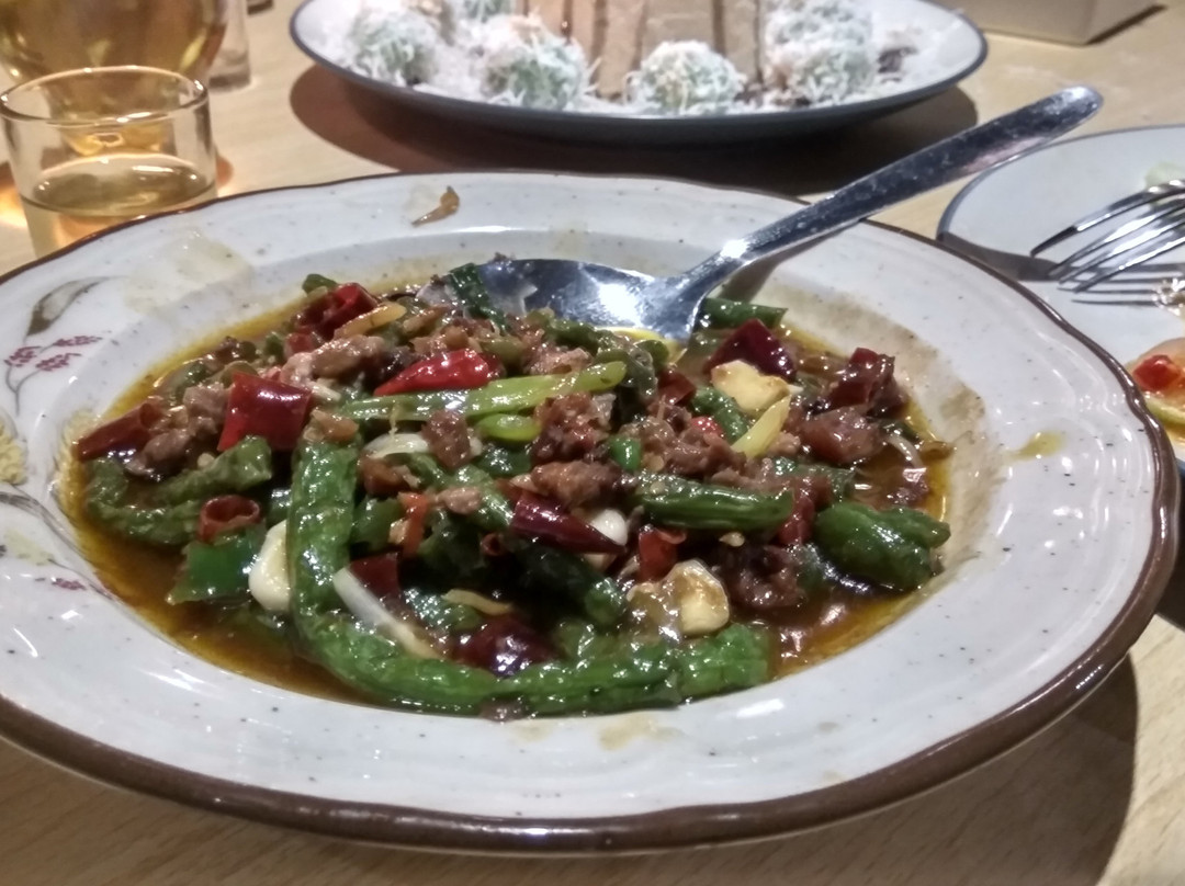 Painan餐馆和美食-Hot Station