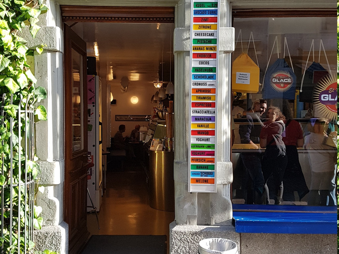 Feuerthalen餐馆和美食-El Bertin Glacé