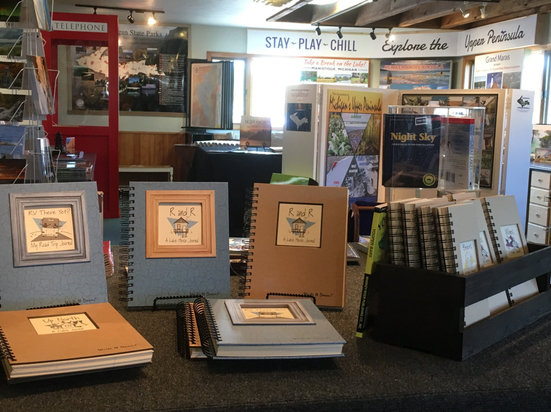 Munising Visitor Center-缪尼辛必去景点