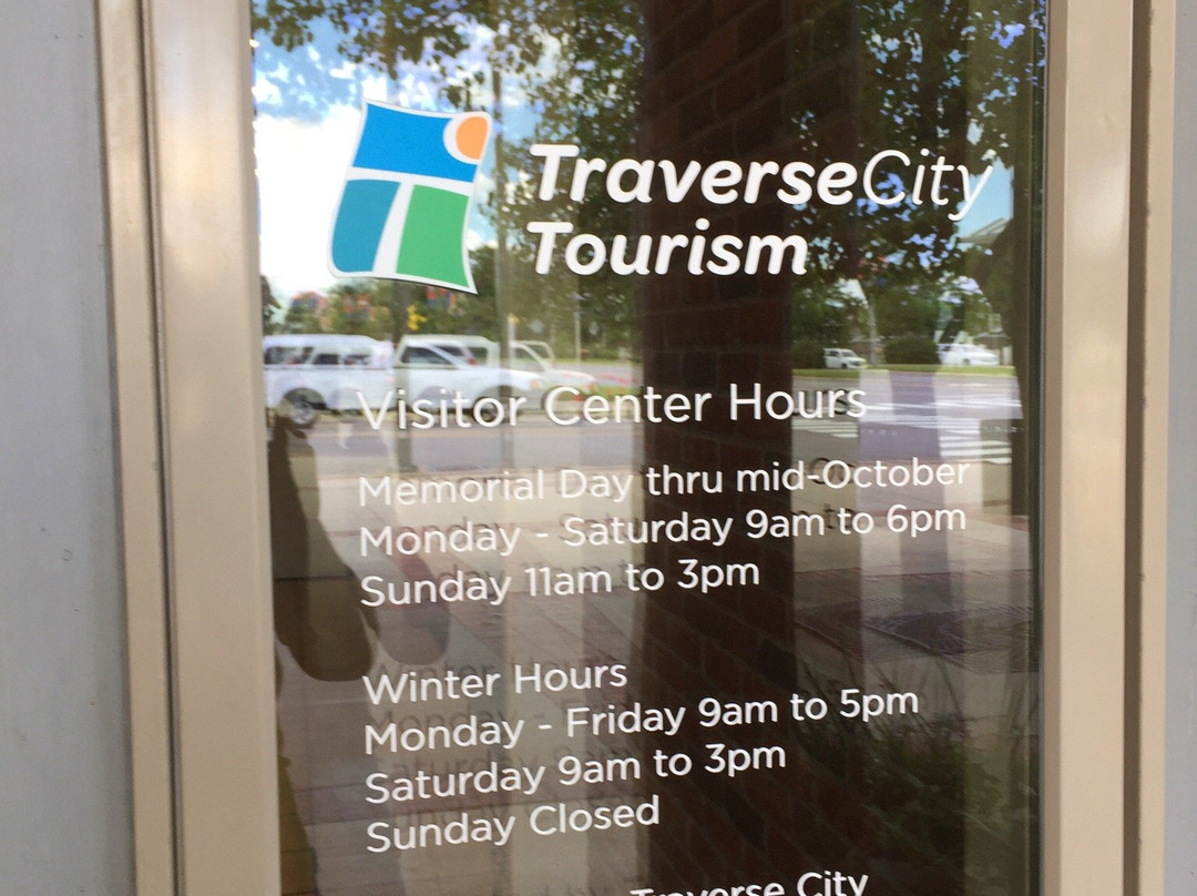Traverse City Tourism Visitor Center-特拉弗斯城必去景点