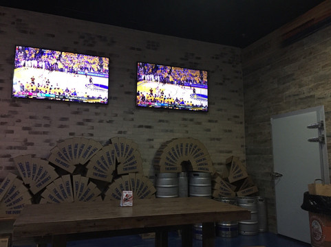 The Dudes’ Brewing Company-千橡市必去景点