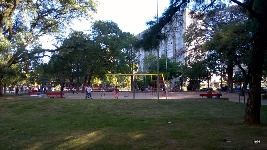Praça Isabel, a Católica景点图片