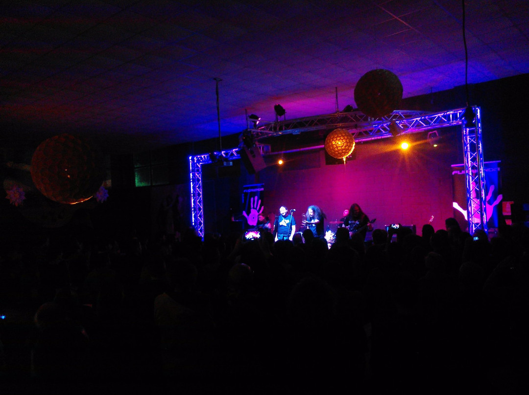 FuoriOnda-Cura Carpignano必去景点