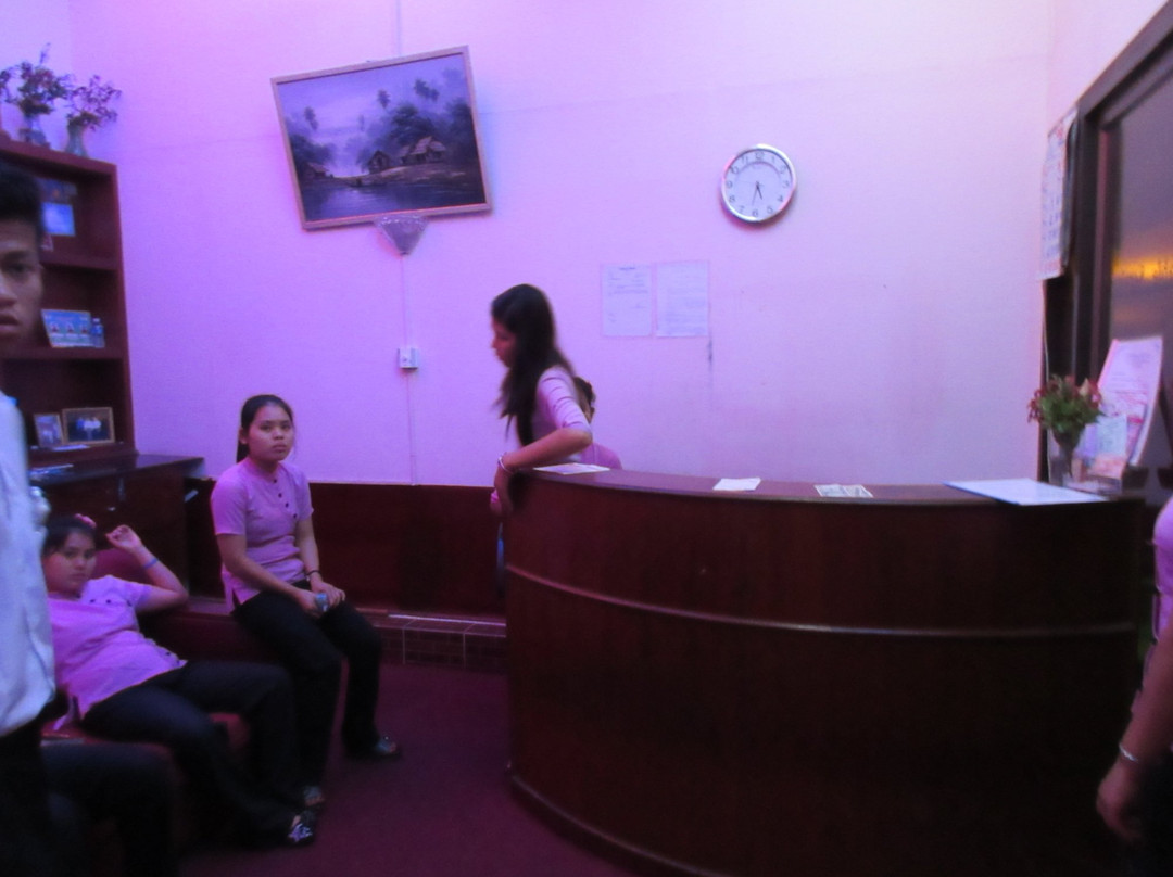 Level 6 Health & Reflexology-仰光必去景点