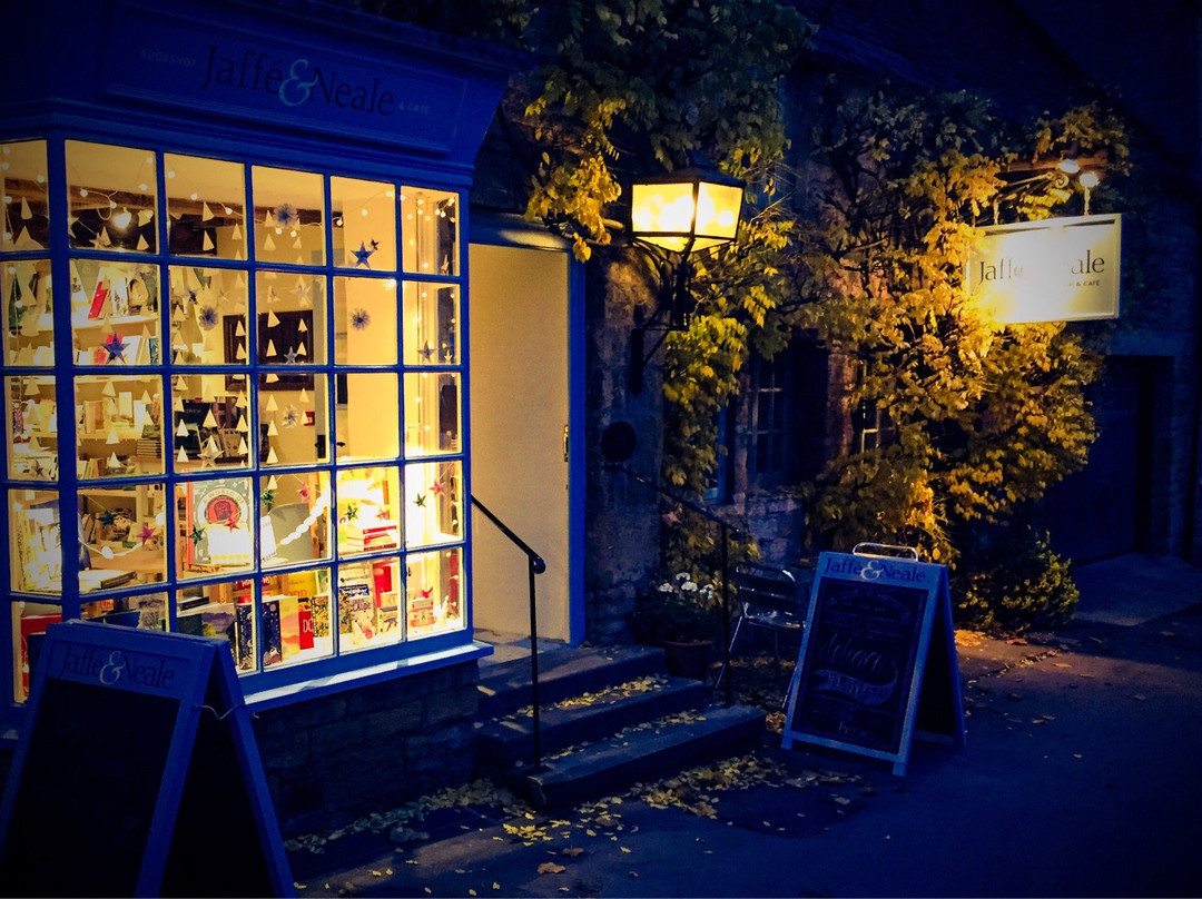 Jaffe & Neale Bookshop and Cafe Stow-山地斯托必去景点