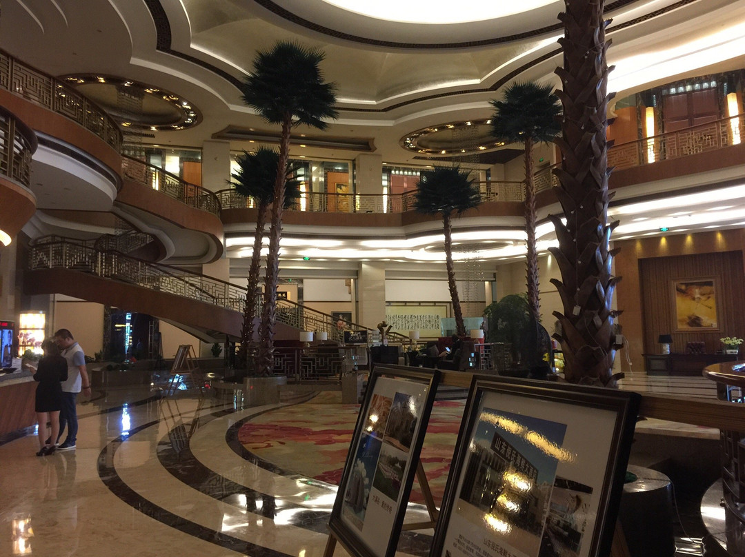 倪氏海泰大酒店主图