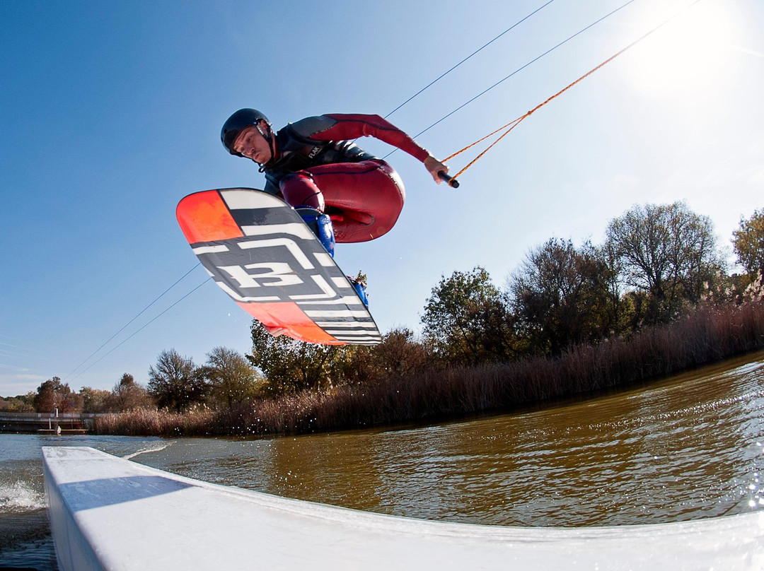 Sevilla Wake Park景点图片