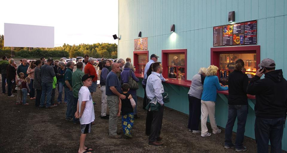 Bangor Drive-In-Hermon必去景点