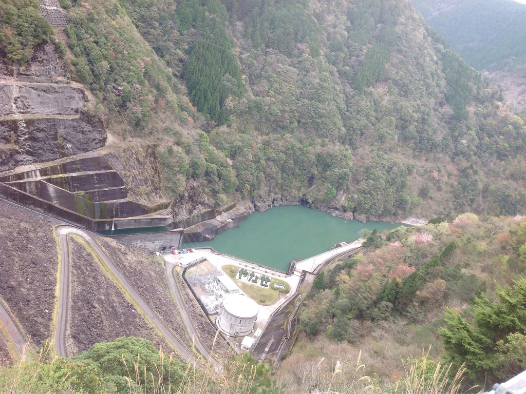 Lake Yanase-马路村必去景点
