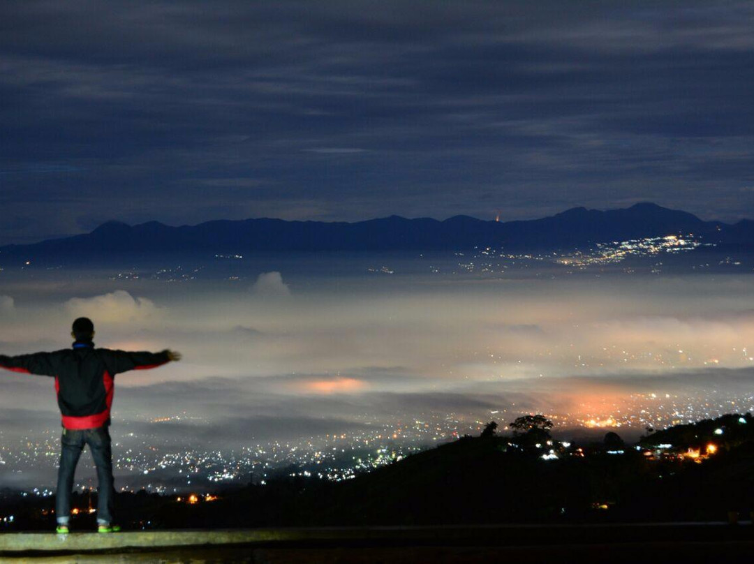 Moko Hill-万隆必去景点