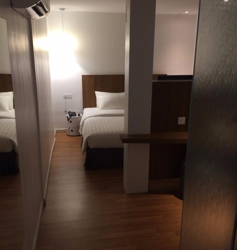 T+ Hotel Butterworth主图