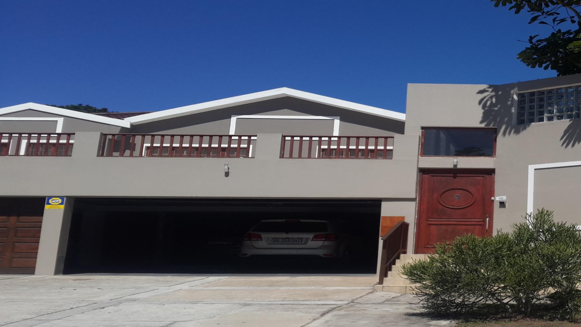 At Nine Ferndale Road-客卧