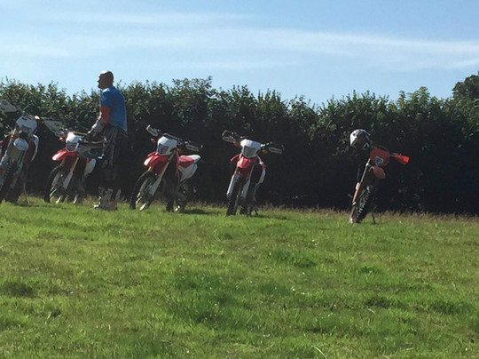 Off The Kerb Trail Riding-多肯必去景点