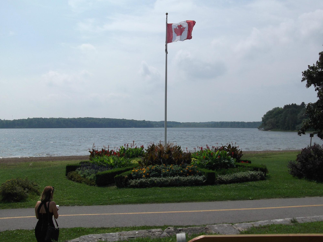 Little Lake Park景点图片
