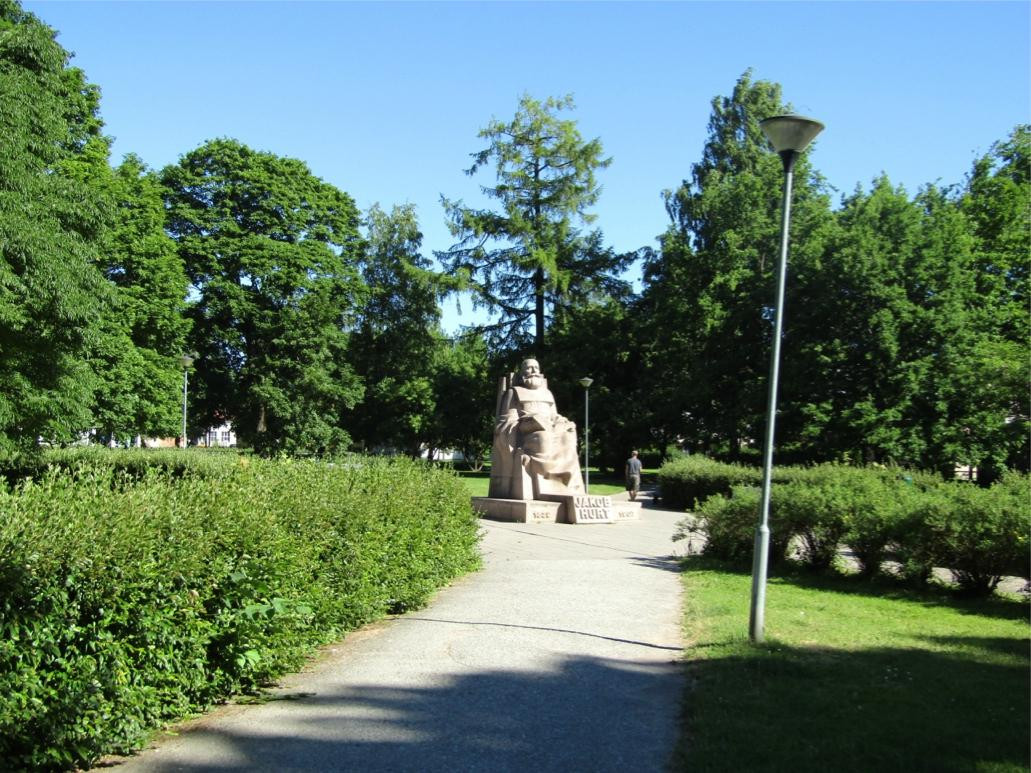 Monument to Jakob Hurt-塔尔图必去景点