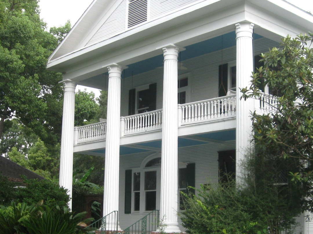 Charpentier Historic District-莱克查尔斯必去景点