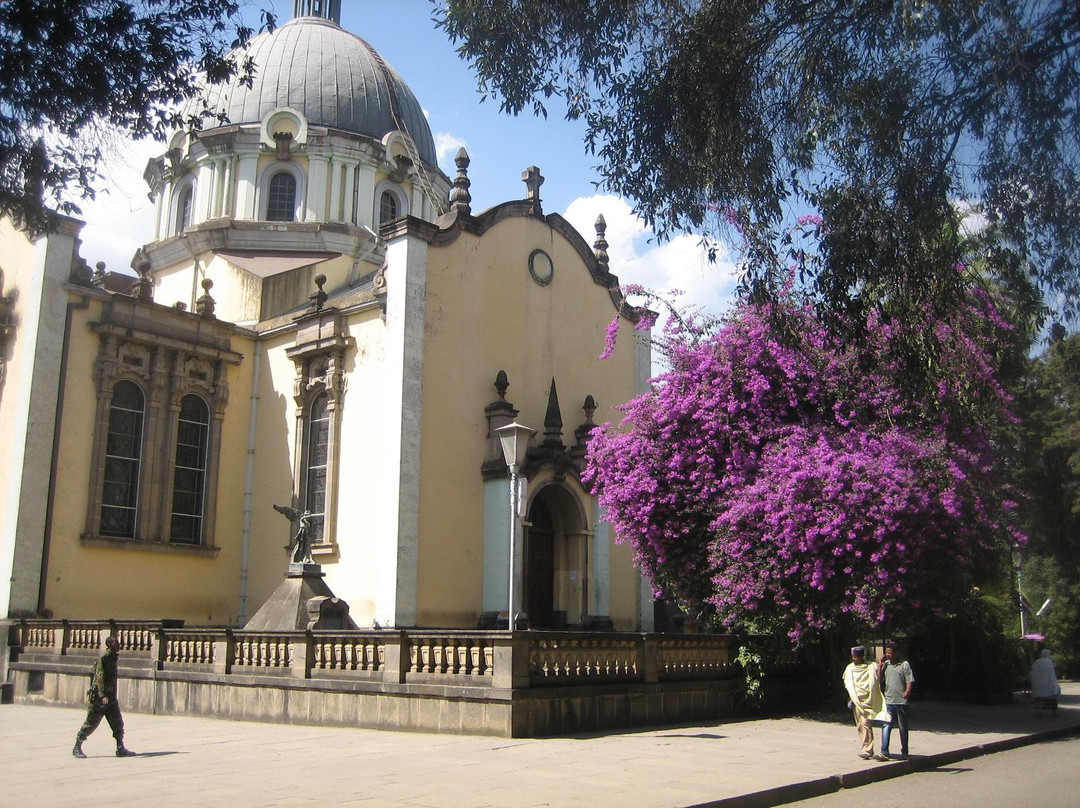 Holy Trinity Cathedral景点图片