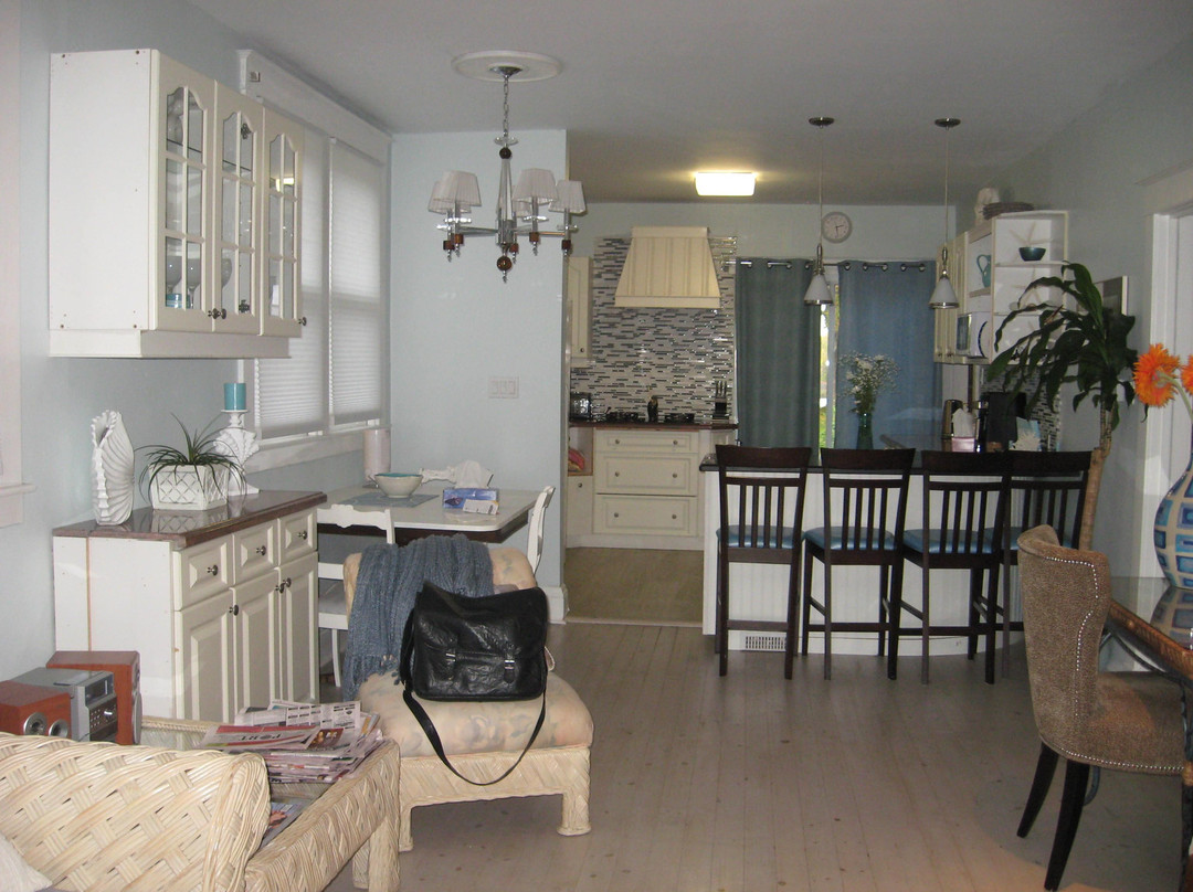 Old Port Bed & Breakfast主图