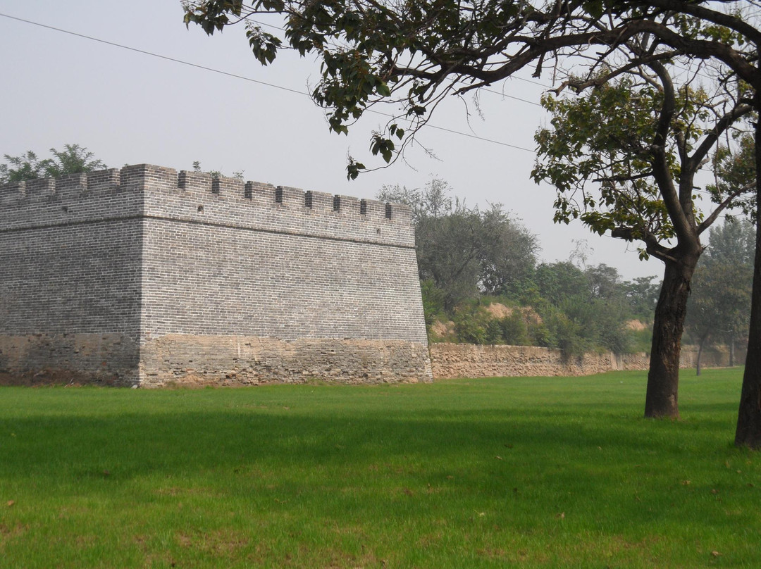 开封城墙-开封市必去景点