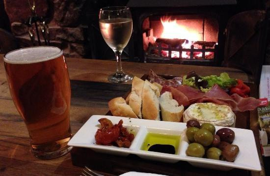 Waterrow酒店住宿-White Hart