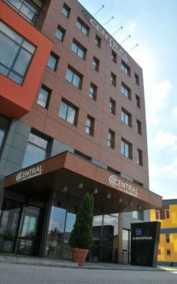 Nova Bila酒店住宿-Hotel Central Vitez