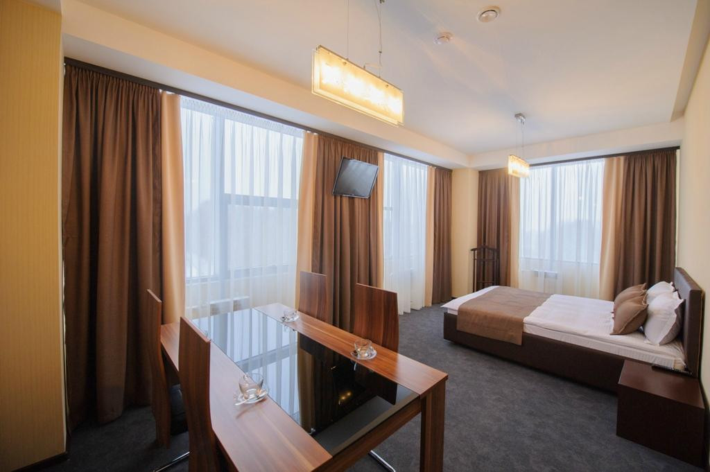 Skyline Hotel Tomsk Airport主图
