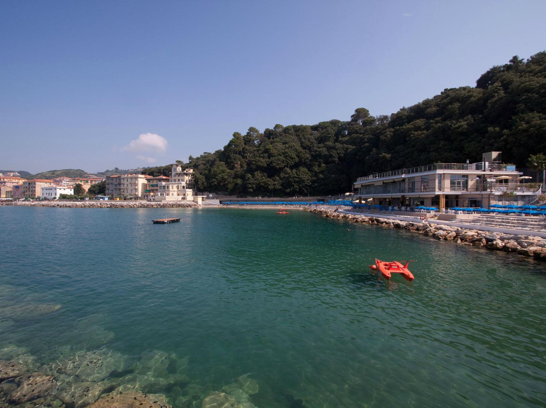 San Terenzo旅游攻略图片