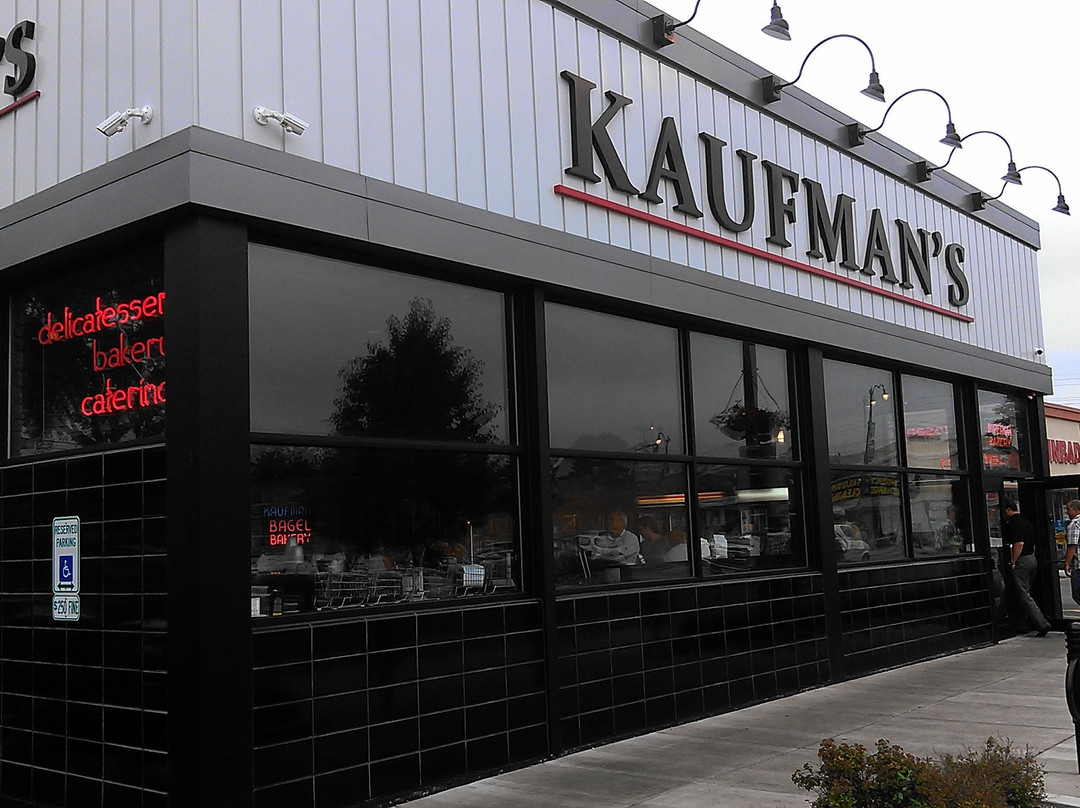 Kaufman's Bagel & Delicatessen