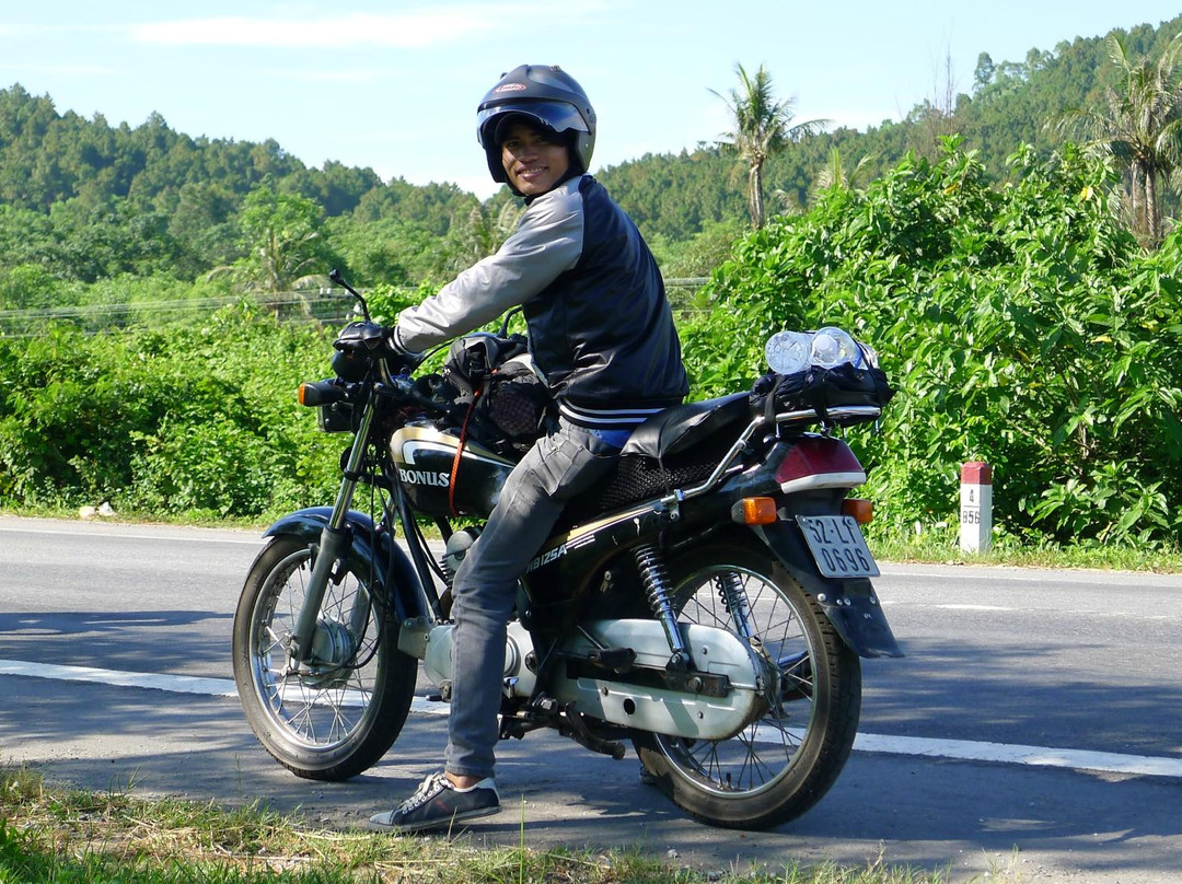 Hue Motorbike Tour-顺化必去景点