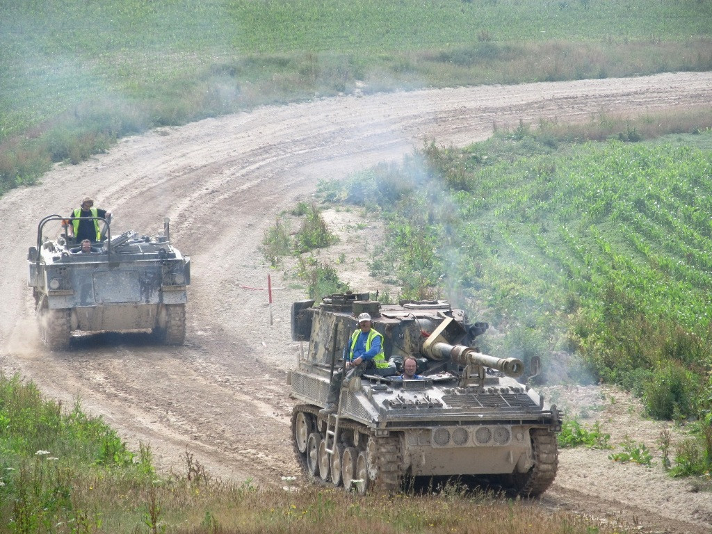The Tank Driving Company景点图片