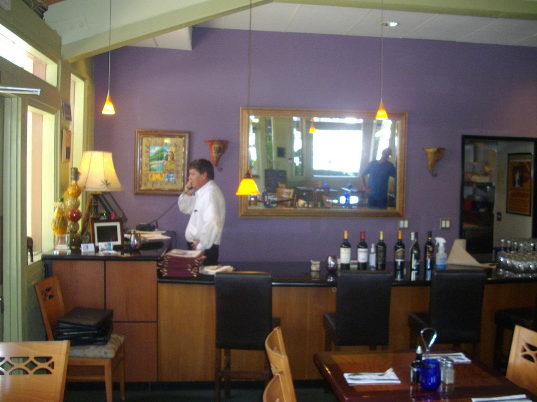 Fallbrook餐馆和美食-Brother's Bistro