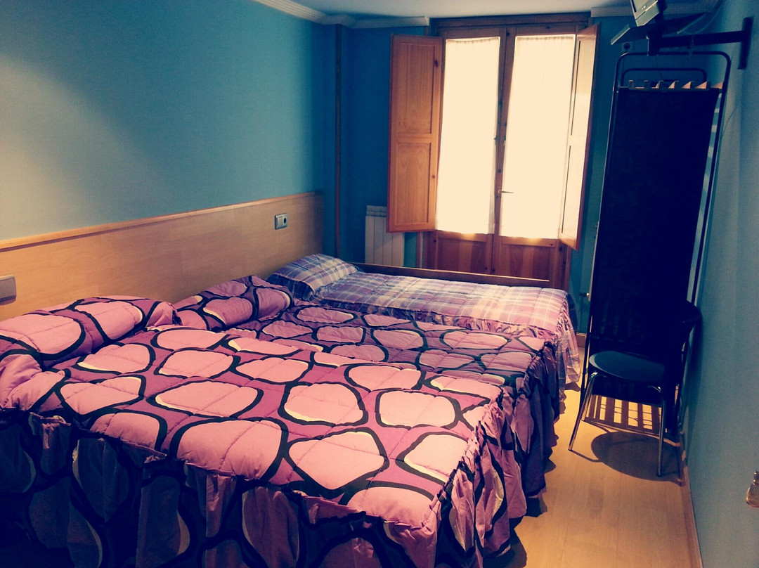 Ansoain酒店住宿-Hostal Horno de Aralar