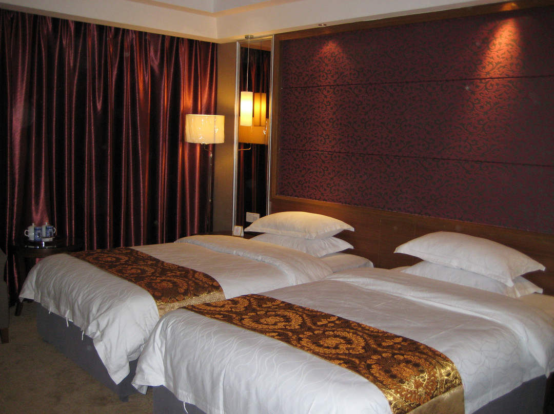 九寨.万家豪酒店主图